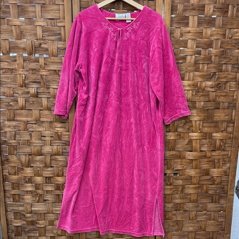 Vintage Pink Long Sleeve Dress